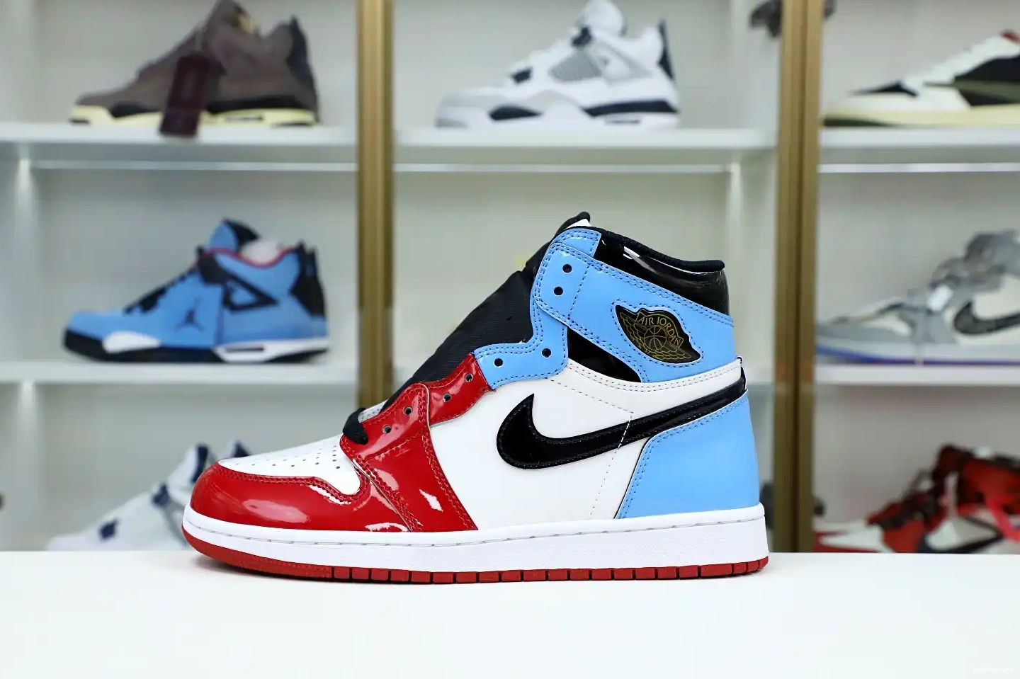 JORDAN Kimikick OG AIR HIGH 'FEARLESS' 1 RETRO 0516